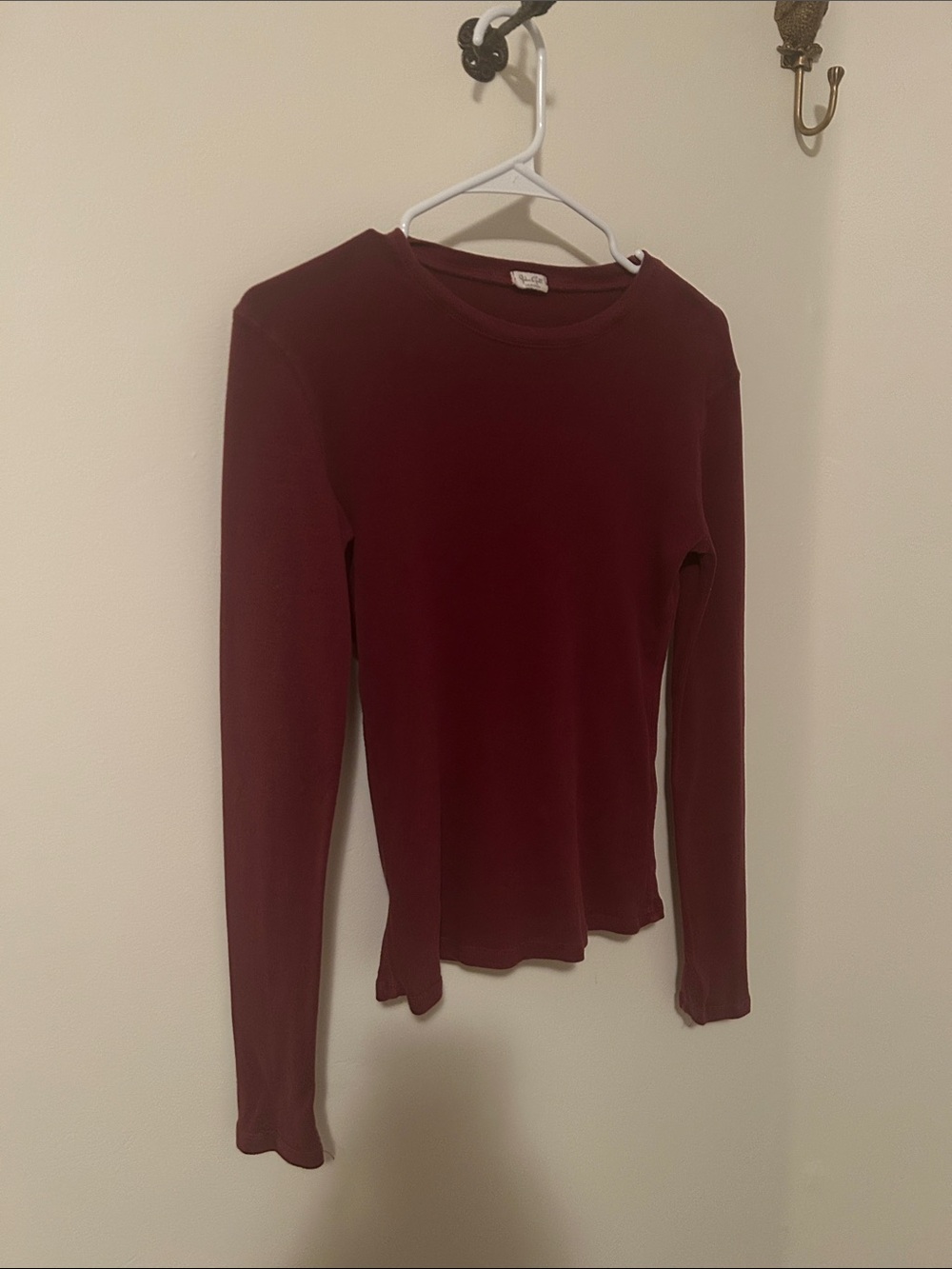 Brandy Melville Long-Sleeve Crewneck Top - Burgundy